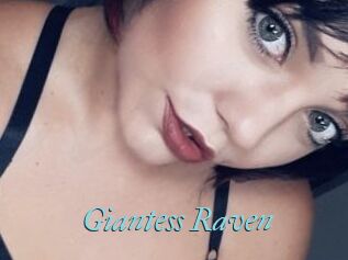 Giantess_Raven