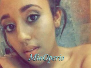 Mia_Operio