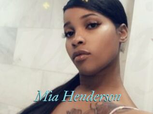 Mia_Henderson