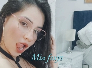 Mia_foxys